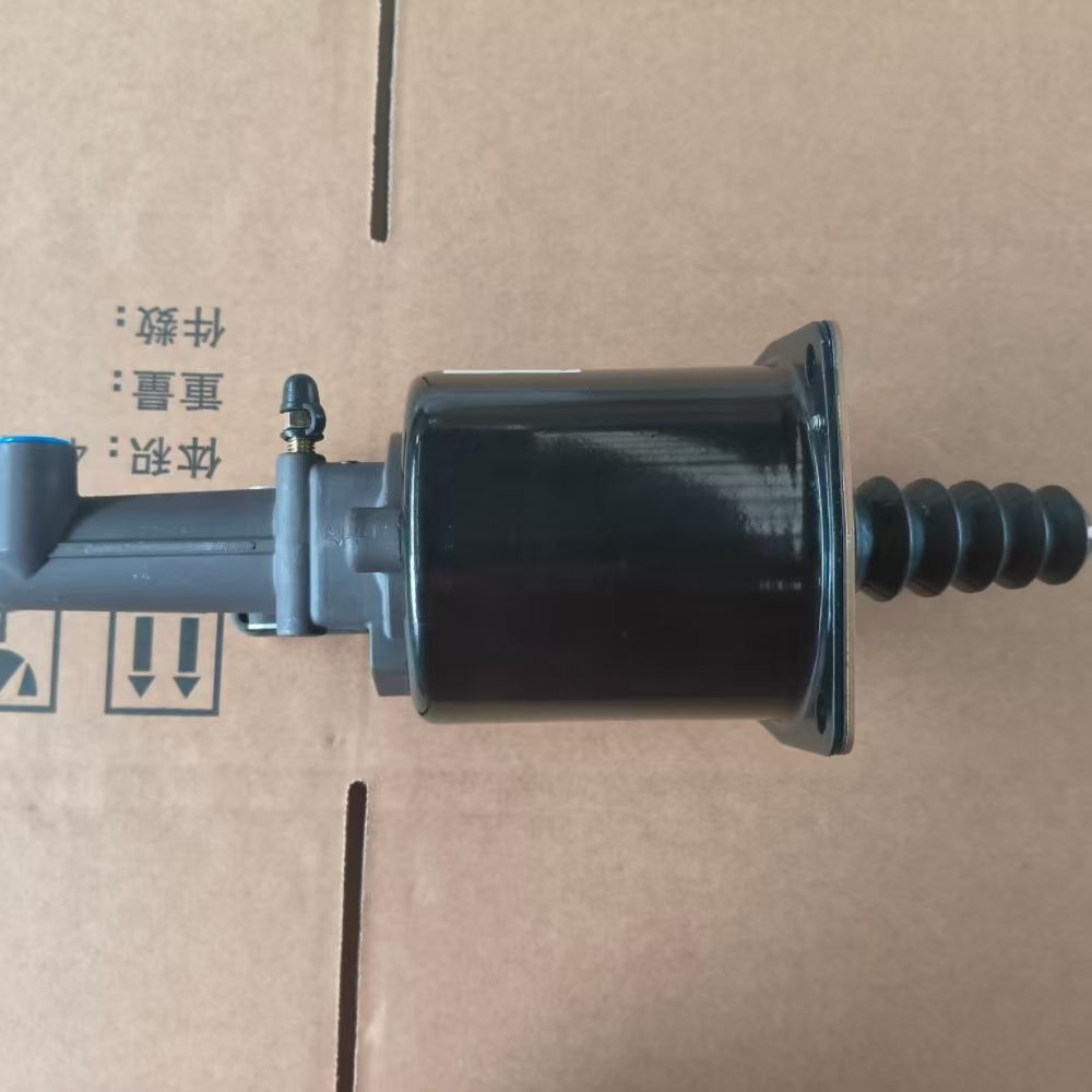 Cylindre servo d'embrayage Shacman Delong X3000 DZ9112230178